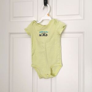 5/$10 Carter's short sleeve onesie size 12 m